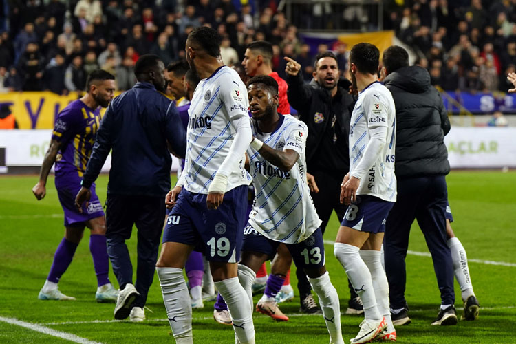 Eyüpspor - Fenerbahçe maçı fotoğrafları