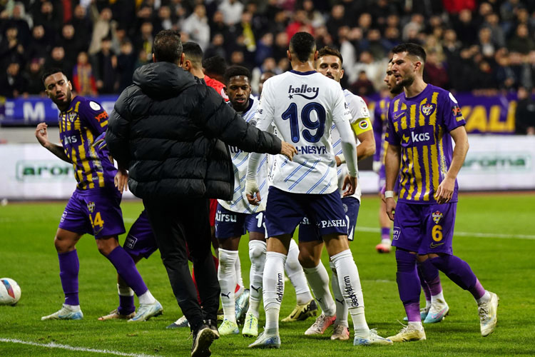 Eyüpspor - Fenerbahçe maçı fotoğrafları