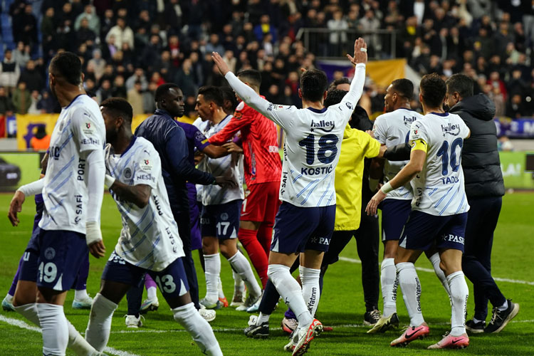 Eyüpspor - Fenerbahçe maçı fotoğrafları