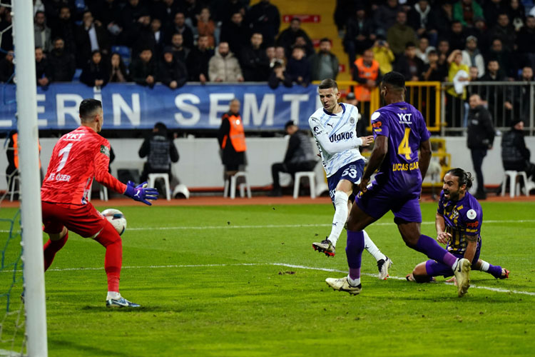 Eyüpspor - Fenerbahçe maçı fotoğrafları