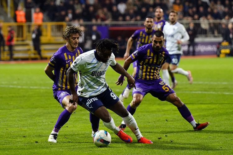 Eyüpspor - Fenerbahçe maçı fotoğrafları