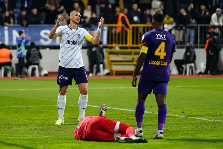 Eyüpspor - Fenerbahçe maçı fotoğrafları