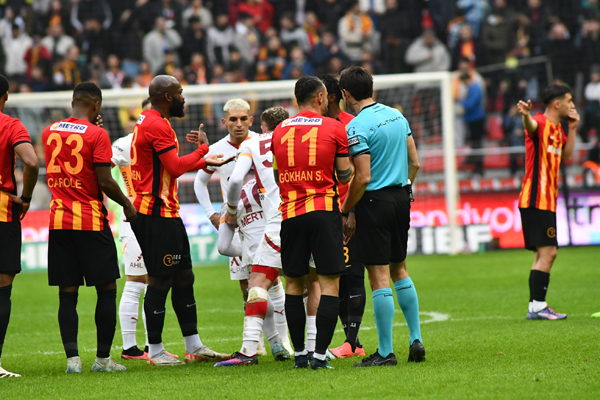 Kayserispor - Galatasaray maçı fotoğrafları