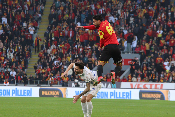 Göztepe - Çaykur Rizespor maçı fotoğrafları
