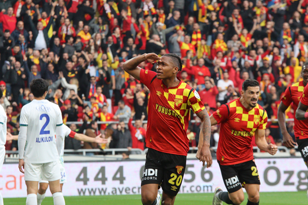 Göztepe - Çaykur Rizespor maçı fotoğrafları