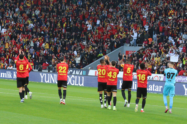 Göztepe - Çaykur Rizespor maçı fotoğrafları
