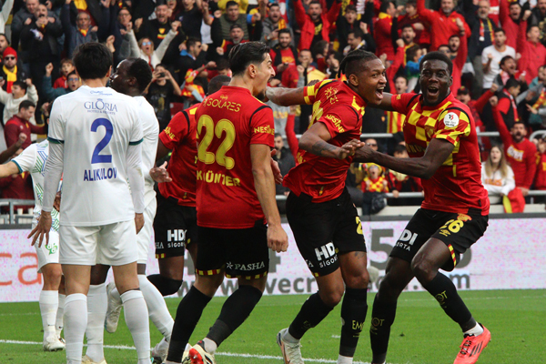 Göztepe - Çaykur Rizespor maçı fotoğrafları