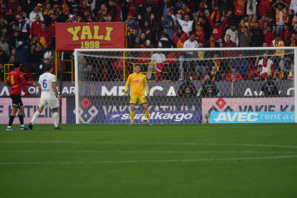 Göztepe - Çaykur Rizespor maçı fotoğrafları