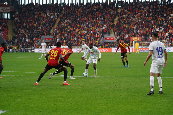 Göztepe - Çaykur Rizespor maçı fotoğrafları