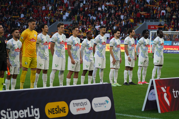 Göztepe - Çaykur Rizespor maçı fotoğrafları