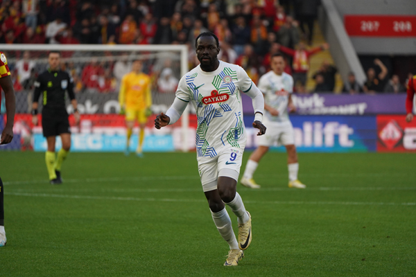 Göztepe - Çaykur Rizespor maçı fotoğrafları