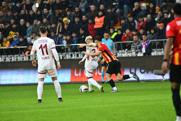 Kayserispor - Galatasaray maçı fotoğrafları