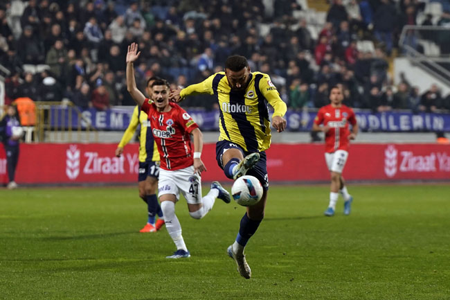 Kasımpaşa - Fenerbahçe maçı fotoğrafları