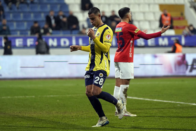 Kasımpaşa - Fenerbahçe maçı fotoğrafları
