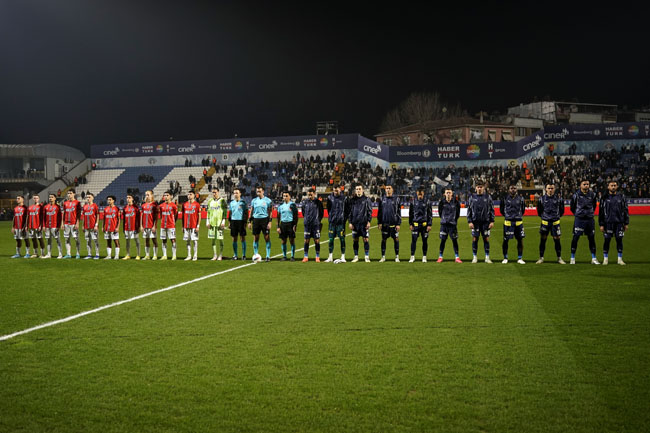 Kasımpaşa - Fenerbahçe maçı fotoğrafları
