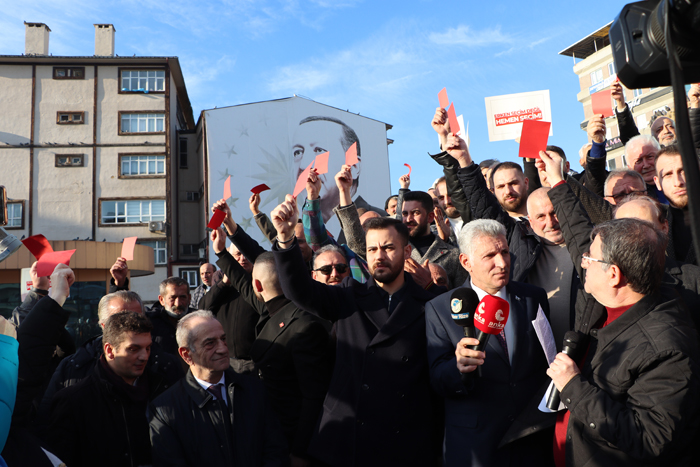 CHP Rize'den Cumhurbaşkanı Erdoğan'a kırmızı kart