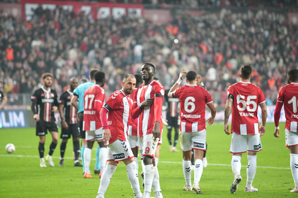 Samsunspor - Gaziantep FK maçı fotoğraf galerisi
