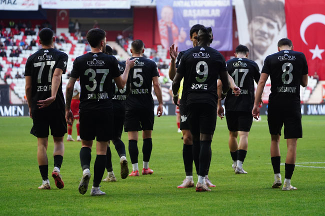 Antalyaspor Çaykur Rizespor maçı fotoğraf galerisi