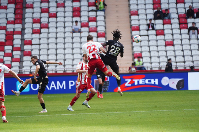 Antalyaspor Çaykur Rizespor maçı fotoğraf galerisi