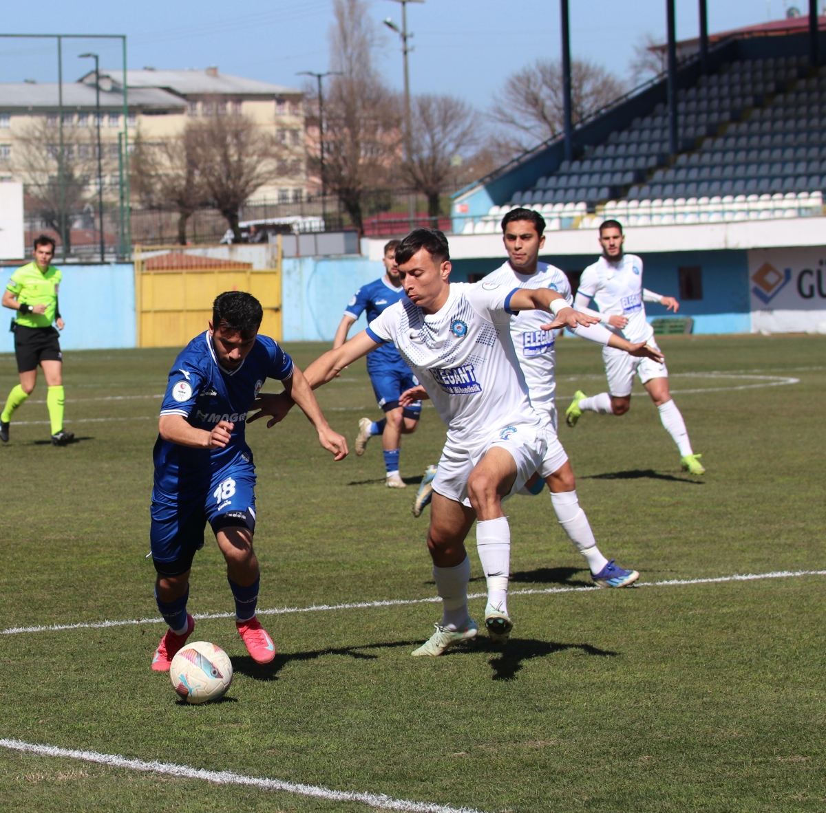 Pazarspor - Alanya 1221 FSK maçı fotoğraf galerisi