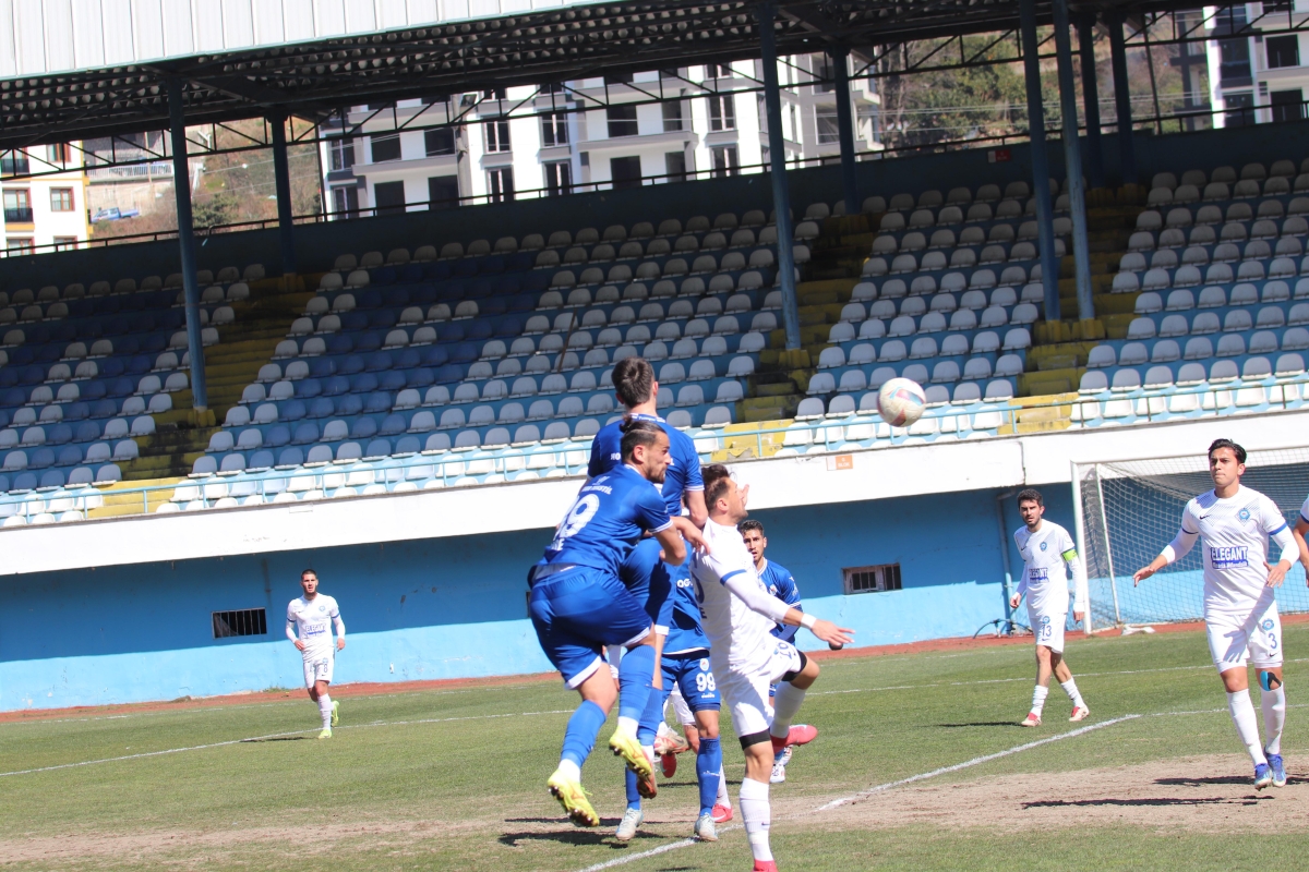 Pazarspor - Alanya 1221 FSK maçı fotoğraf galerisi