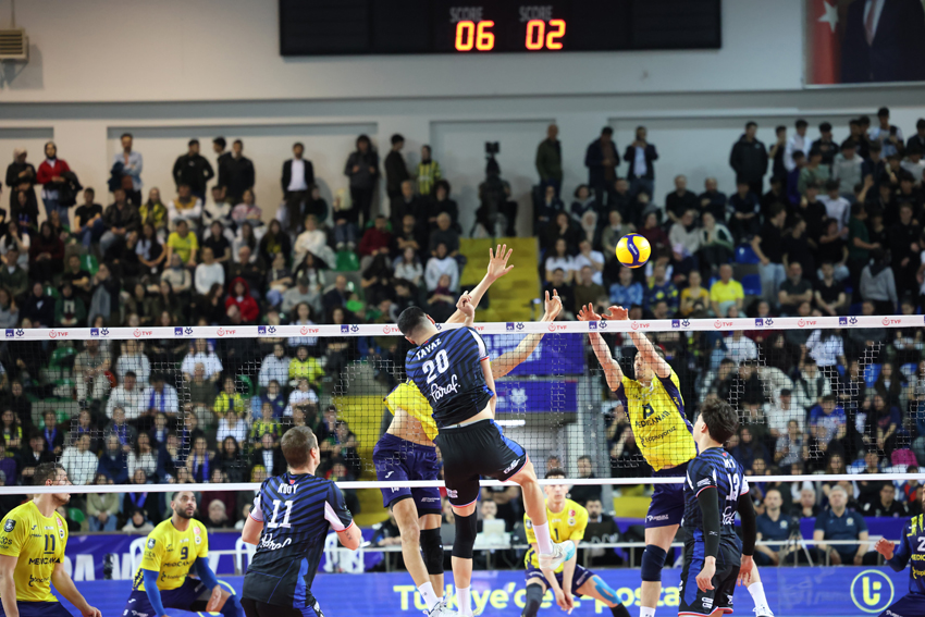 Fenerbahçe - Halkbank voleybol maçı fotoğraflar