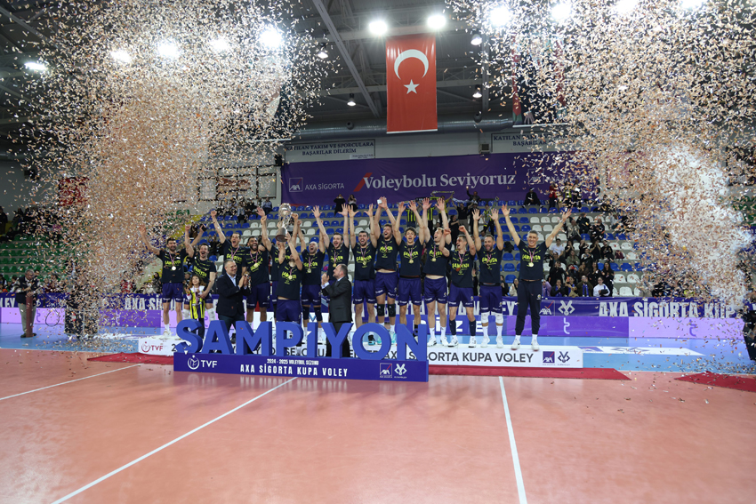 Fenerbahçe - Halkbank voleybol maçı fotoğraflar