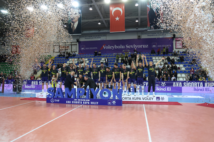 Fenerbahçe - Halkbank voleybol maçı fotoğraflar