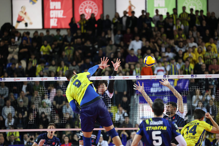 Fenerbahçe - Halkbank voleybol maçı fotoğraflar