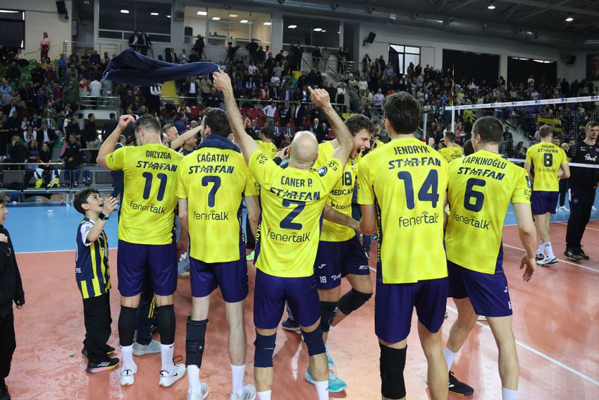 Fenerbahçe - Halkbank voleybol maçı fotoğraflar