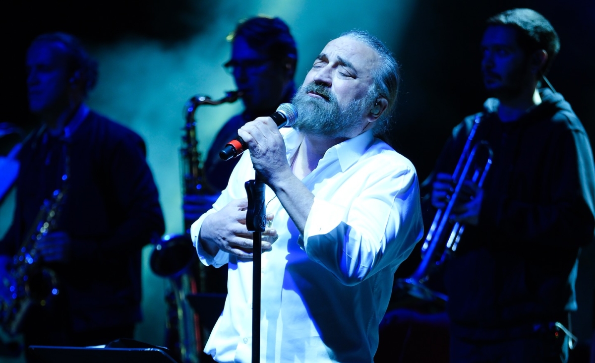 Volkan Konak konser fotoğrafları