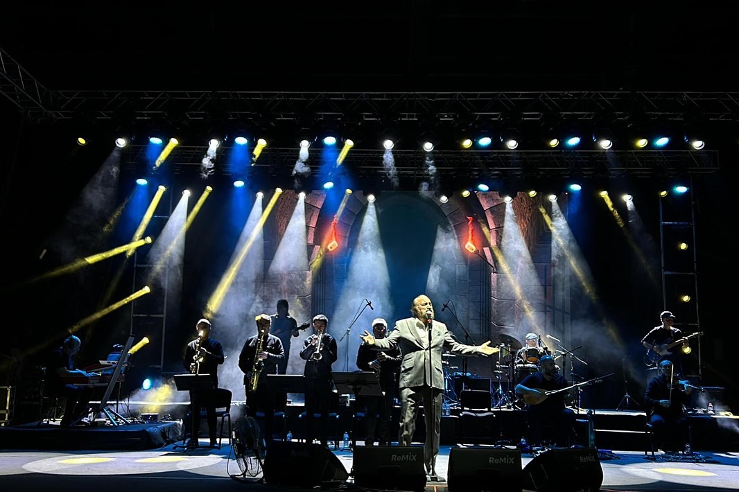 Volkan Konak konser fotoğrafları