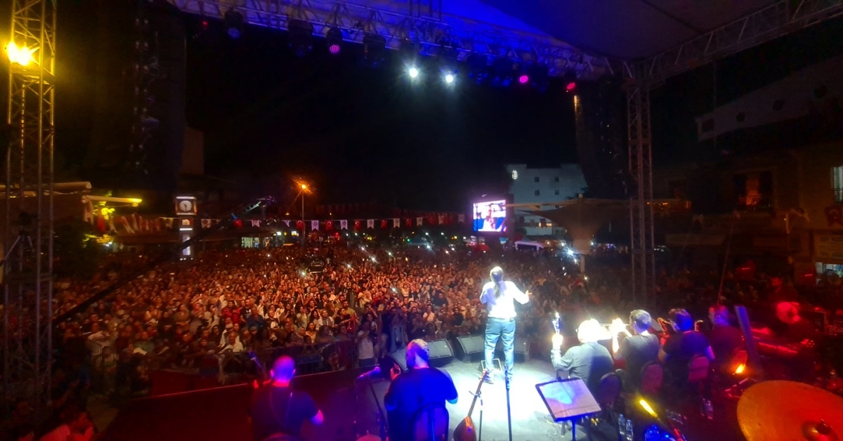 Volkan Konak konser fotoğrafları