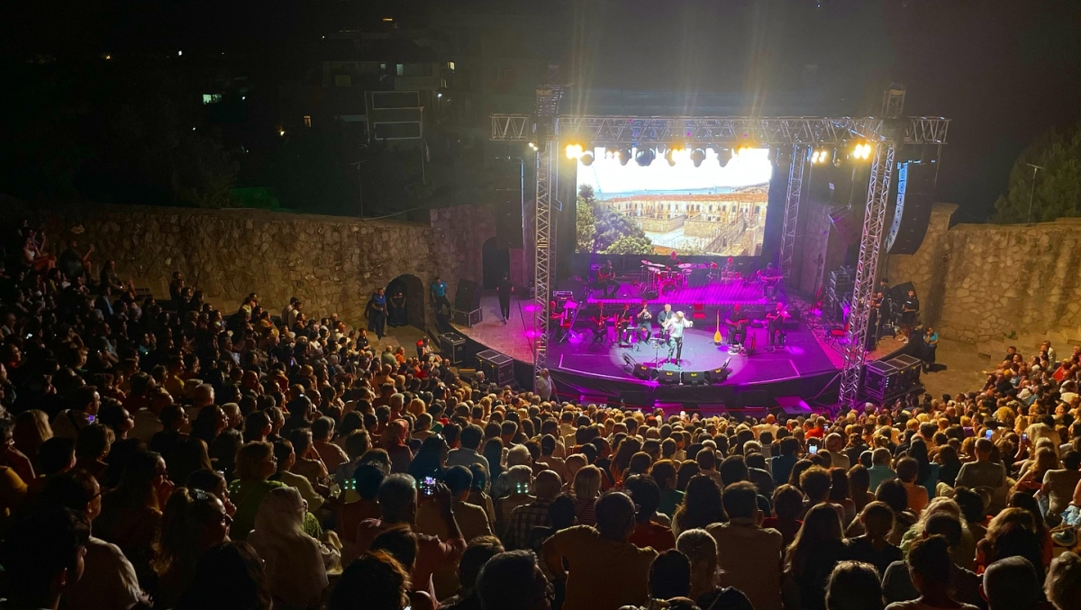 Volkan Konak konser fotoğrafları