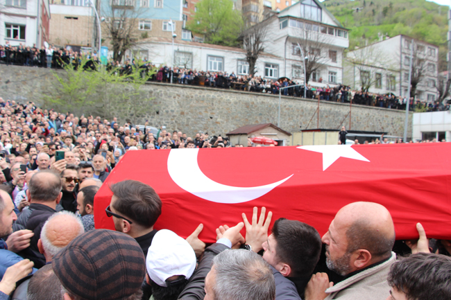 Volkan Konak'ın son yolculuğuna uğurlandı