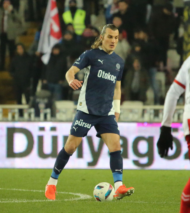 Sivasspor - Fenerbahçe maçı fotoğrafları