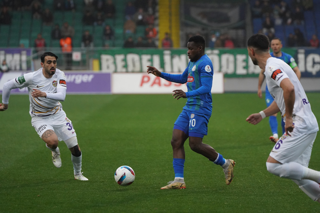 Çaykur Rizespor - Eyüpspor maçı fotoğrafları