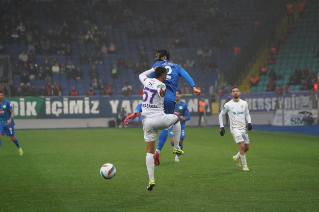 Çaykur Rizespor - Eyüpspor maçı fotoğrafları