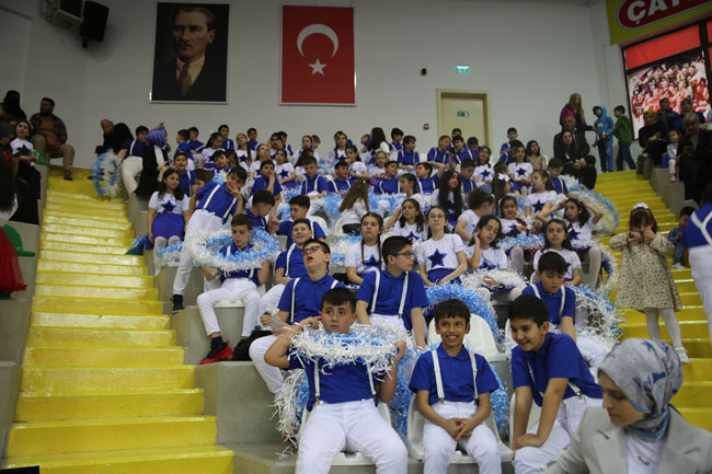 Rize'de coşkulu 23 Nisan etkinlikleri