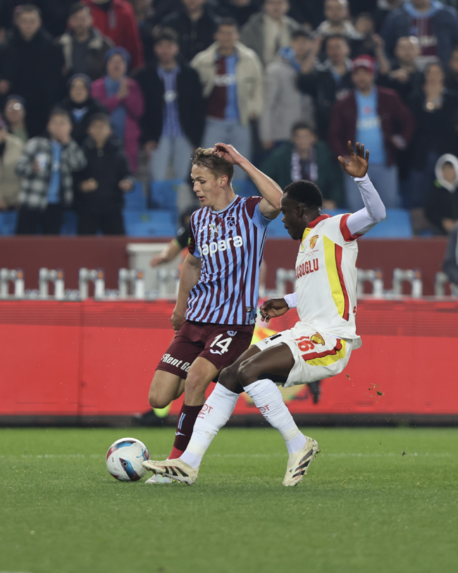 Trabzonspor - Göztepe maçı fotoğrafları