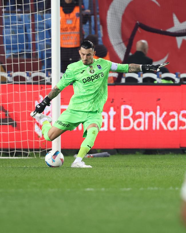 Trabzonspor - Göztepe maçı fotoğrafları