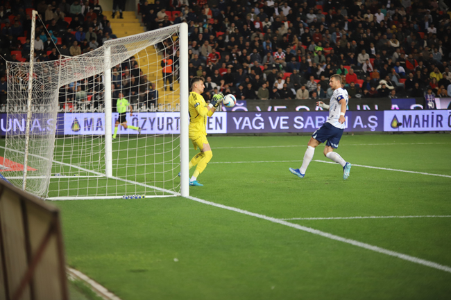 Gaziantep - Fenerbahçe maçı fotoğrafları