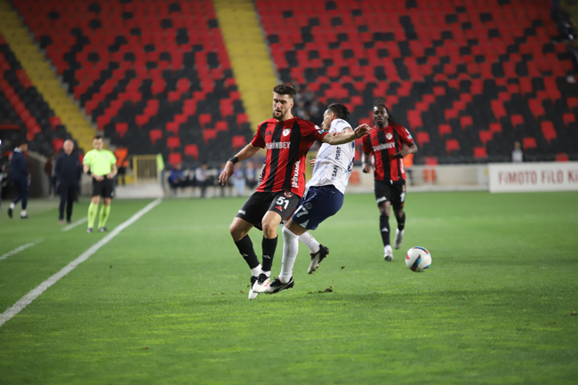 Gaziantep - Fenerbahçe maçı fotoğrafları