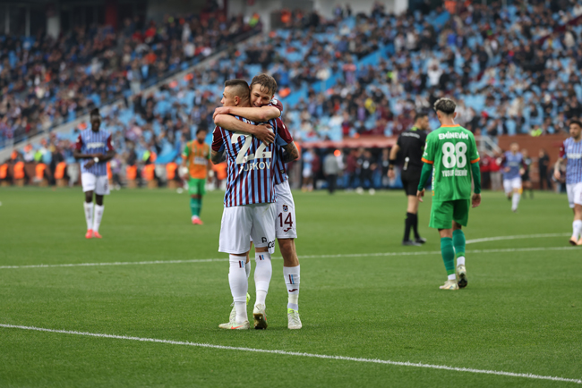 Trabzonspor - Alanyaspor maçı fotoğrafları 