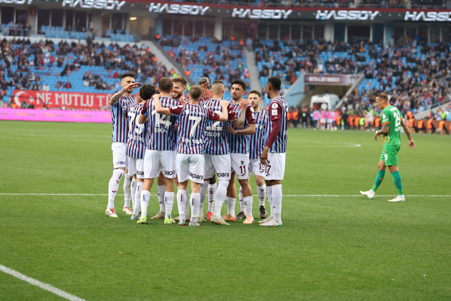 Trabzonspor - Alanyaspor maçı fotoğrafları 