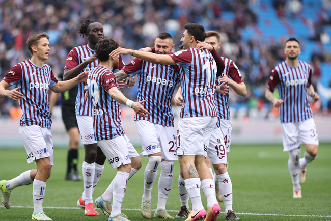 Trabzonspor - Alanyaspor maçı fotoğrafları 