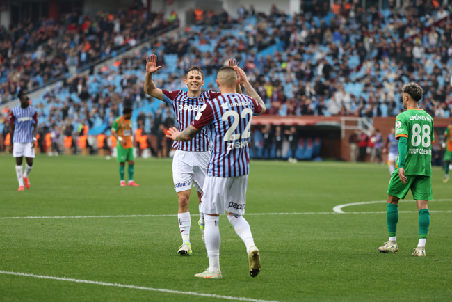 Trabzonspor - Alanyaspor maçı fotoğrafları 