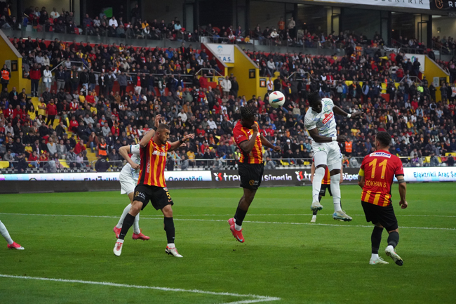 Kayserispor - Rizespor maçı fotoğrafları