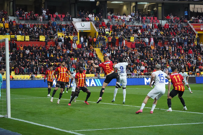 Kayserispor - Rizespor maçı fotoğrafları