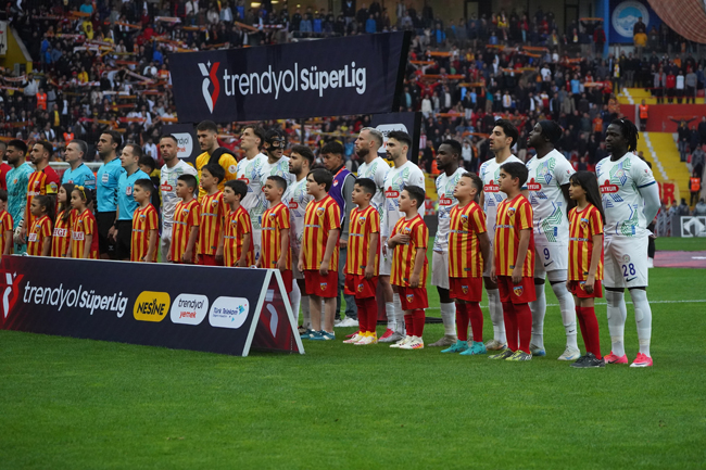 Kayserispor - Rizespor maçı fotoğrafları